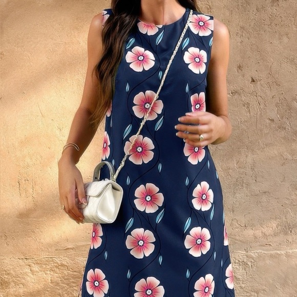 Shannel’s Closet Dresses & Skirts - Round Neck Floral Print Sleeveless Loose Dress